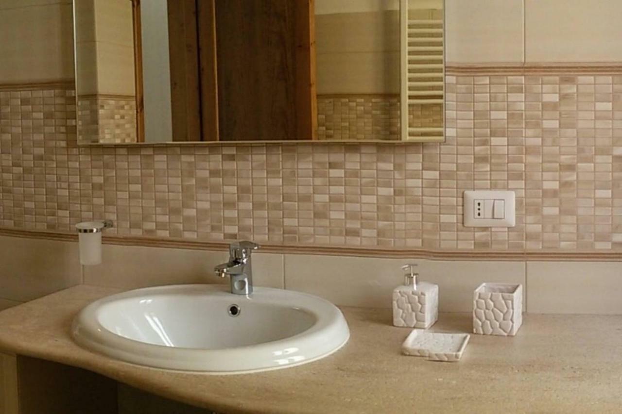 Casa Elena Appartement Dorgali Buitenkant foto