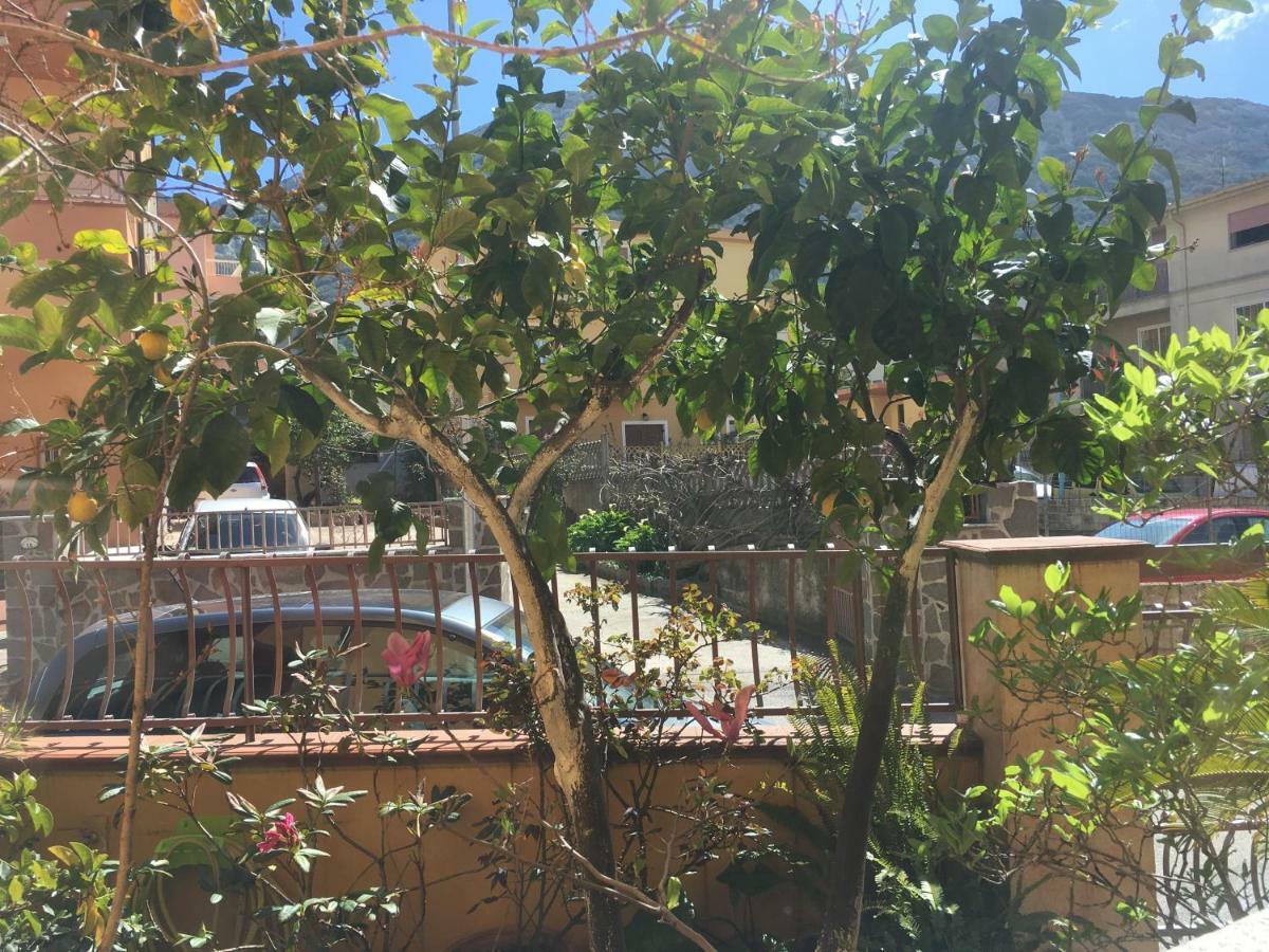 Casa Elena Appartement Dorgali Buitenkant foto